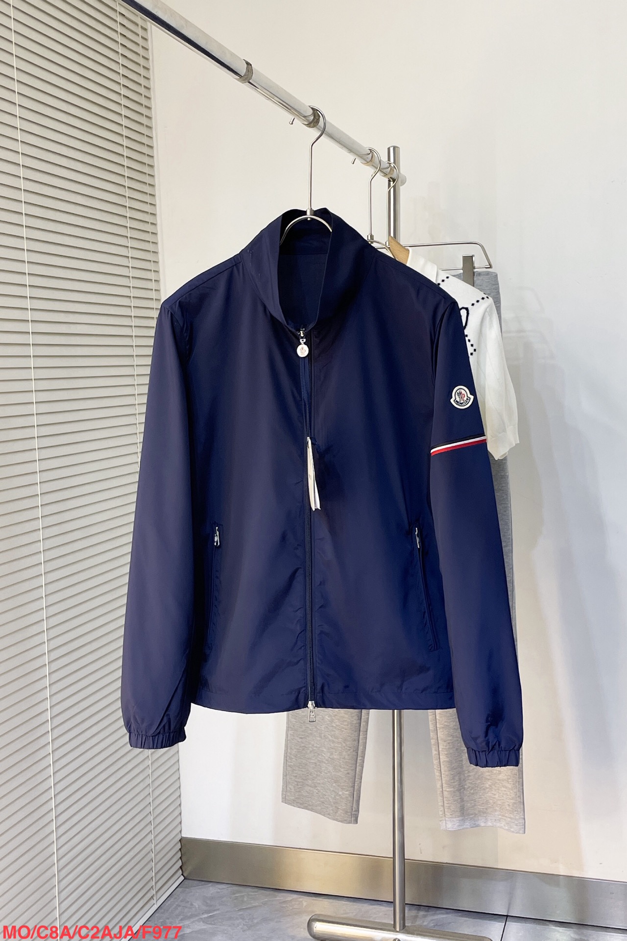 Moncler Exclusive Fashion Jackets: High-End Style with Air Comforts and Impeccable Details