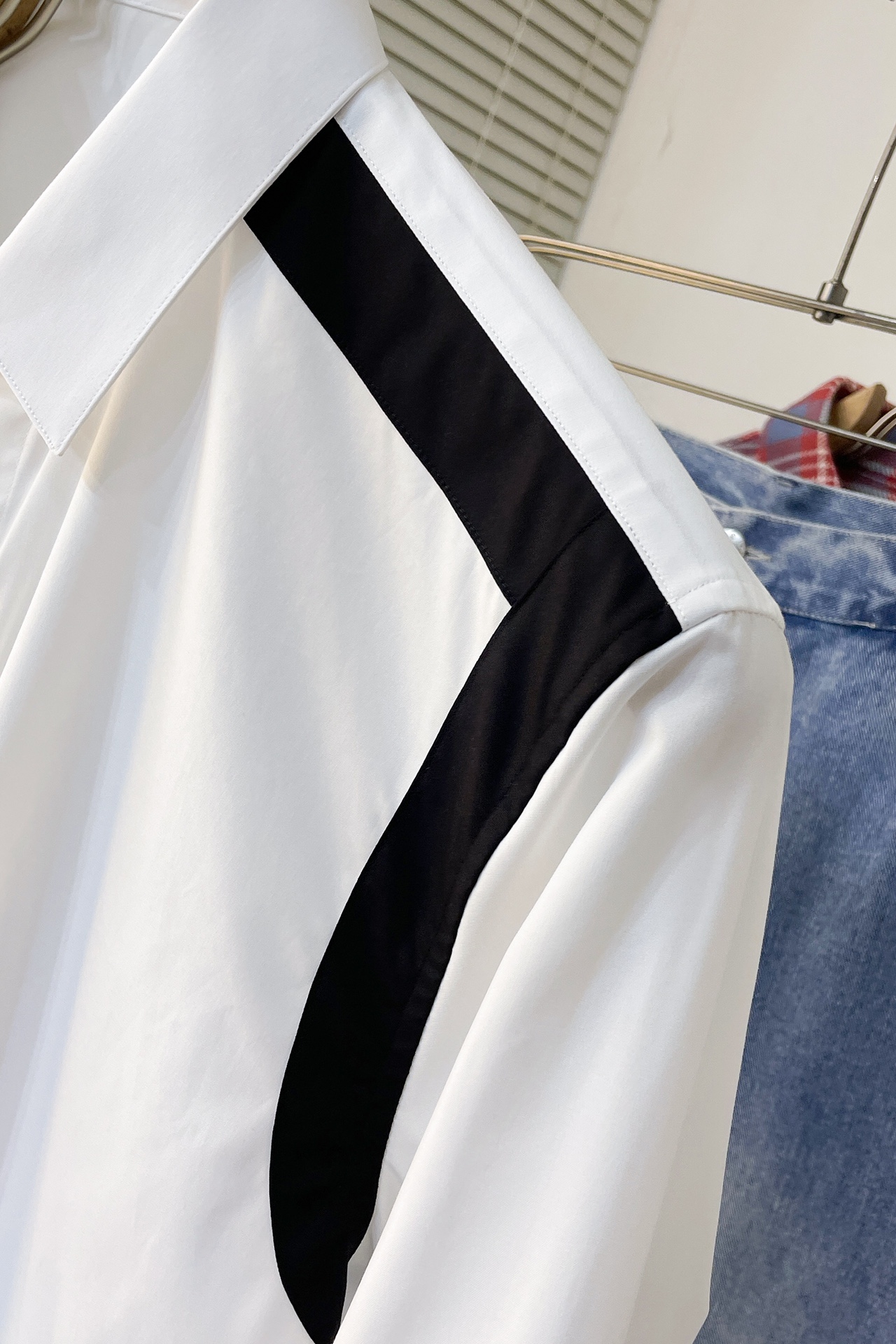 High-End Prada New Long Sleeve Shirt: Custom-Made, Comfortable, Impeccable Design, High Quality. - 图片 7
