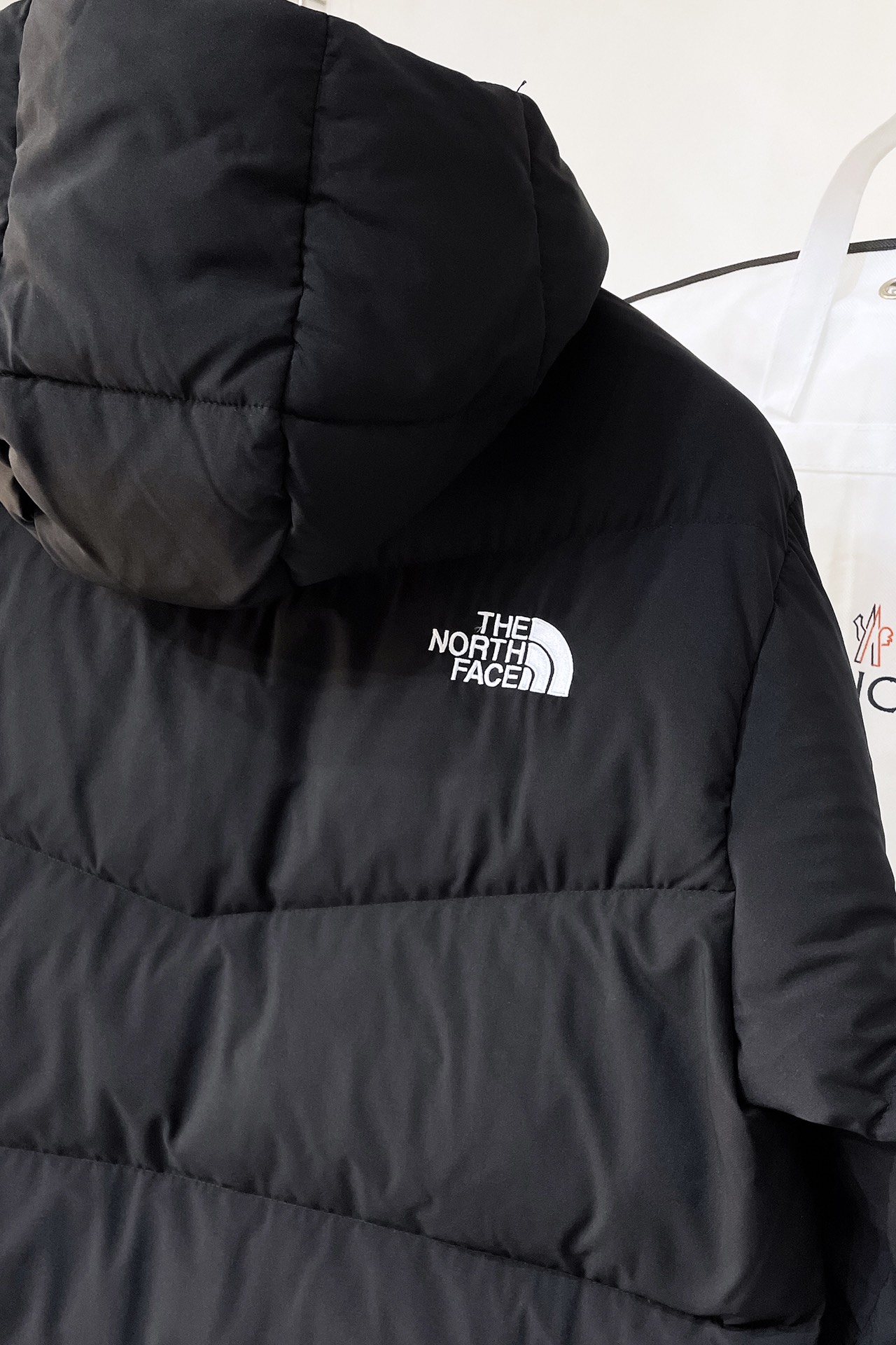 ️️️l162THTHENORTHFACE/北面24冬款三色刺绣logo连帽韩国代购防水防风鸭绒羽绒服货