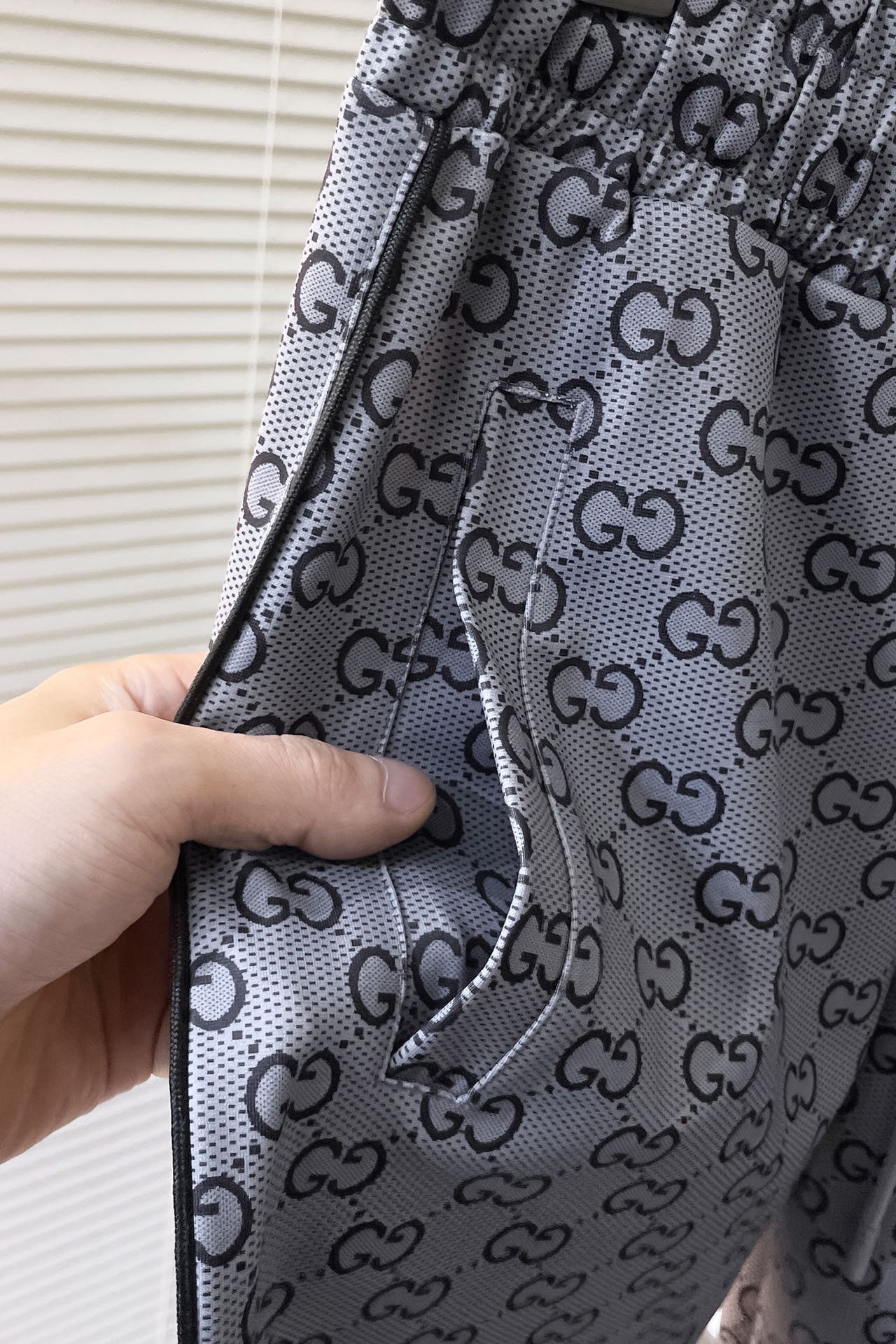 🔥 J558 GU🔥不吃 独家专供 高端独家定制款 秋冬新款专柜同款休闲套装，透气舒适休闲！高级感满满！