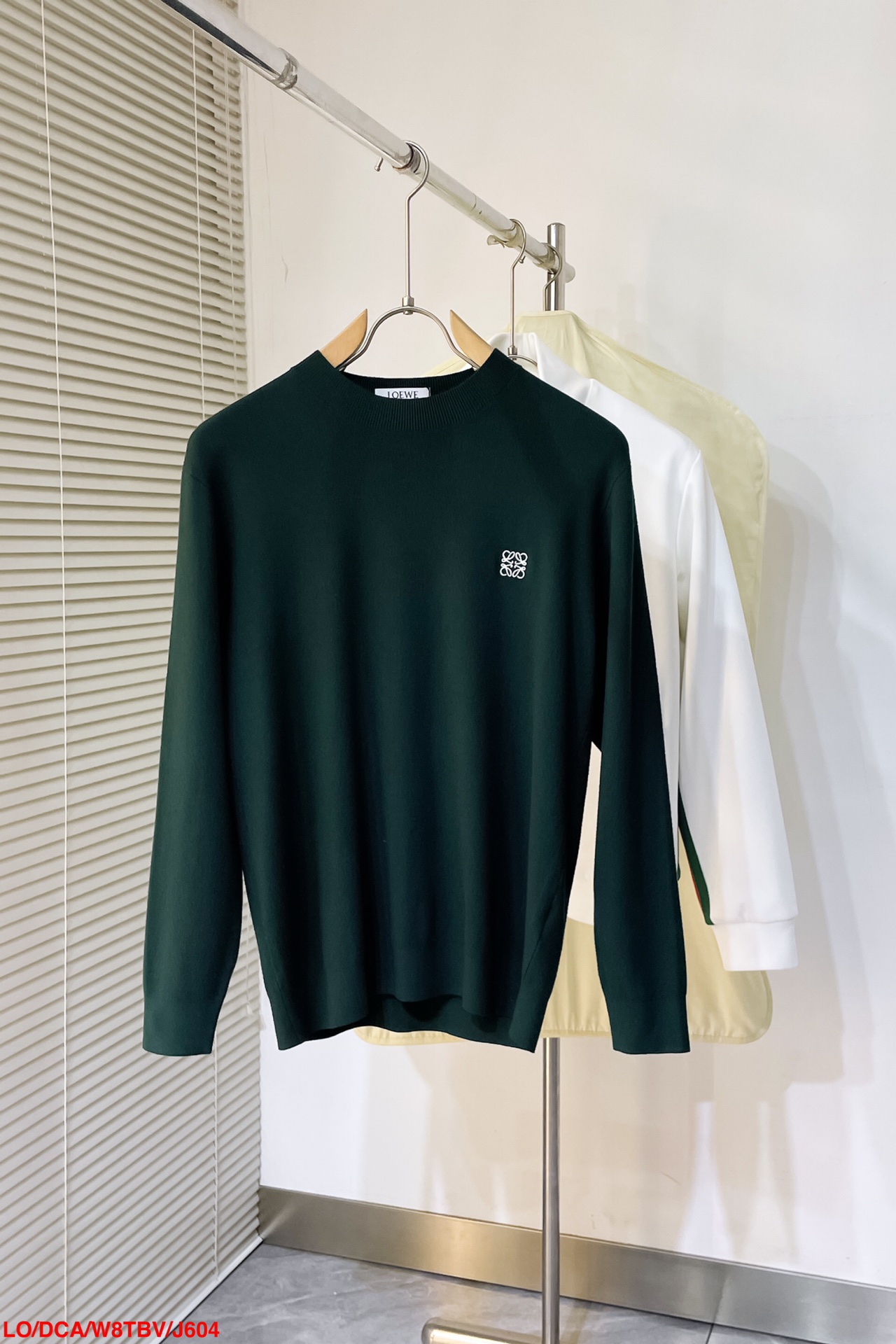 🔥 J604 LO🔥罗意威 2025早春🆕Loewe Anagram刺绣标识针织衫
无限延伸潮流时尚的别