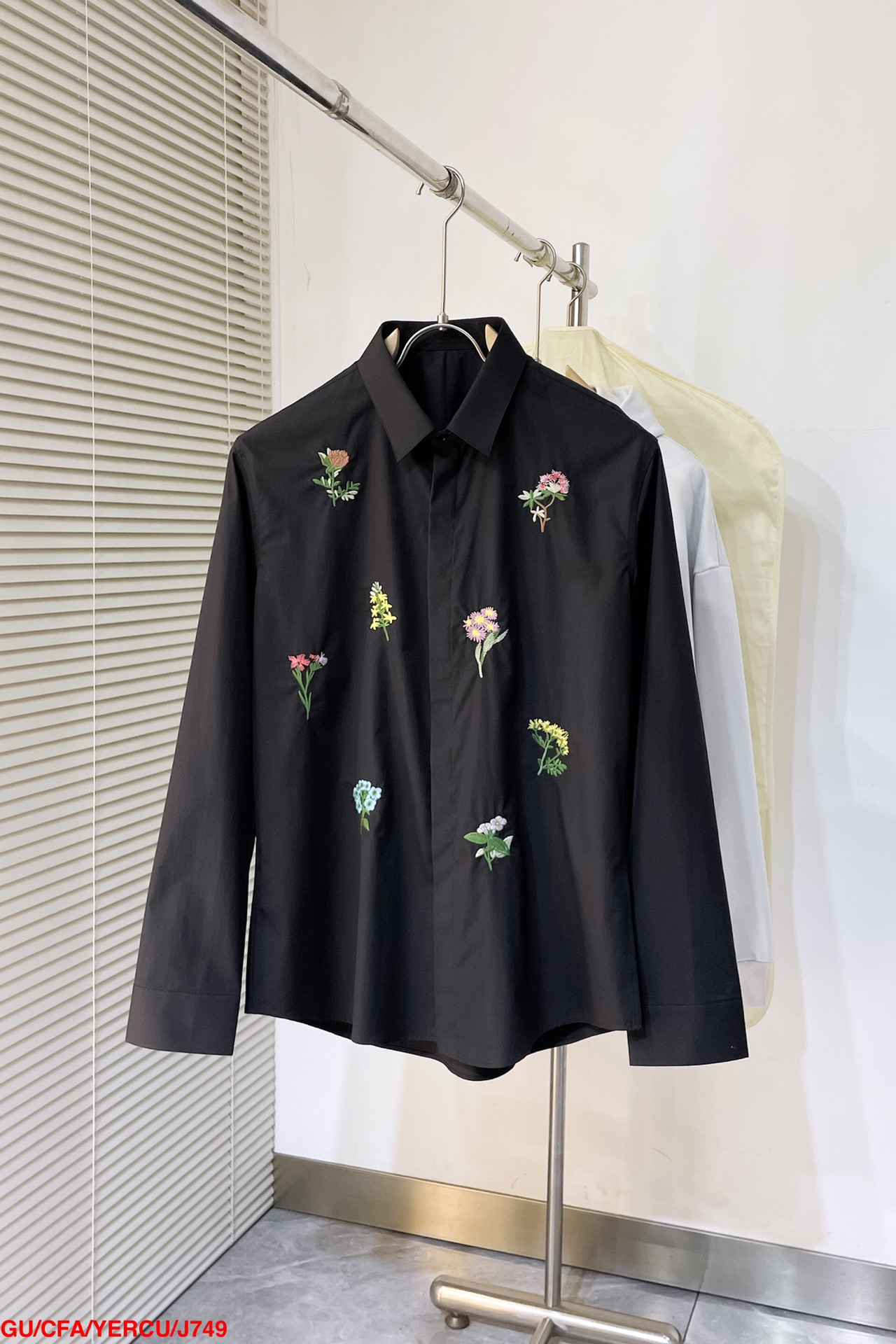 High-End Custom-Made Long Sleeve Shirt with Brand Element Design, Exceptional Quality