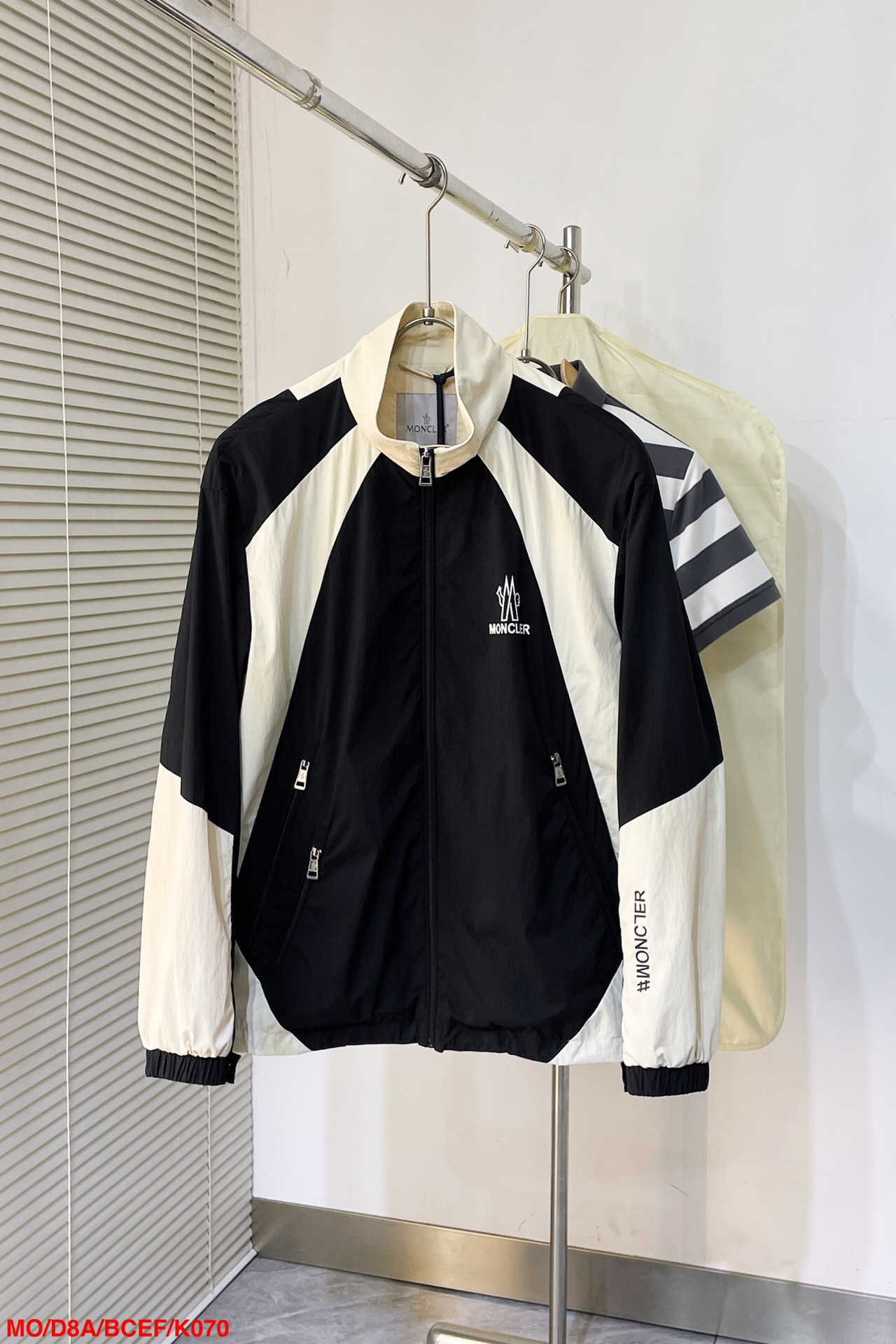  K070 MO🔥Moncler 2025ss早春新款发布立领夹克外套，春季爆款外套，穿上就是舒适自在又