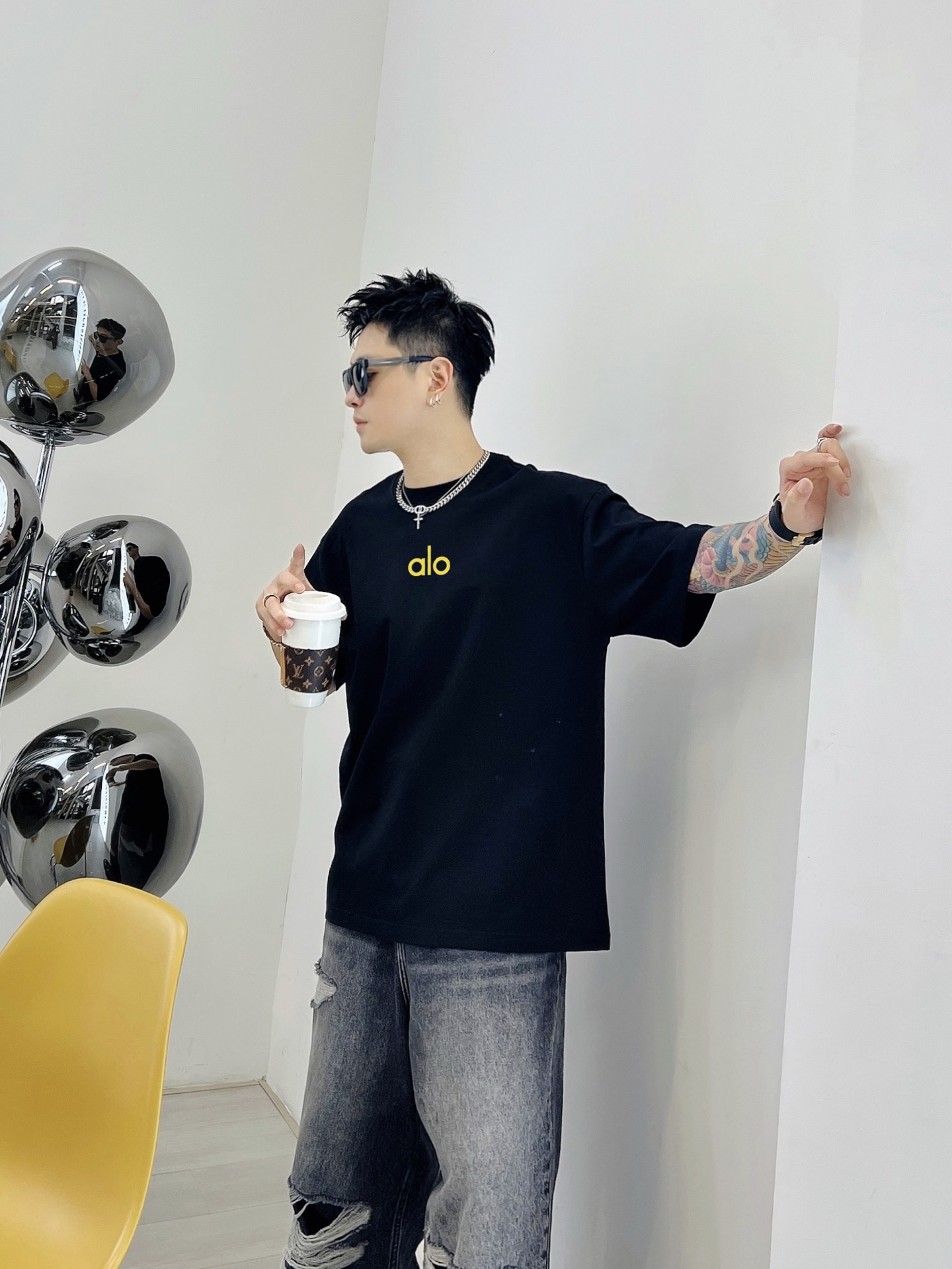         ALO 新款字母印花双层重工短袖T桖 字母图案不管是T
