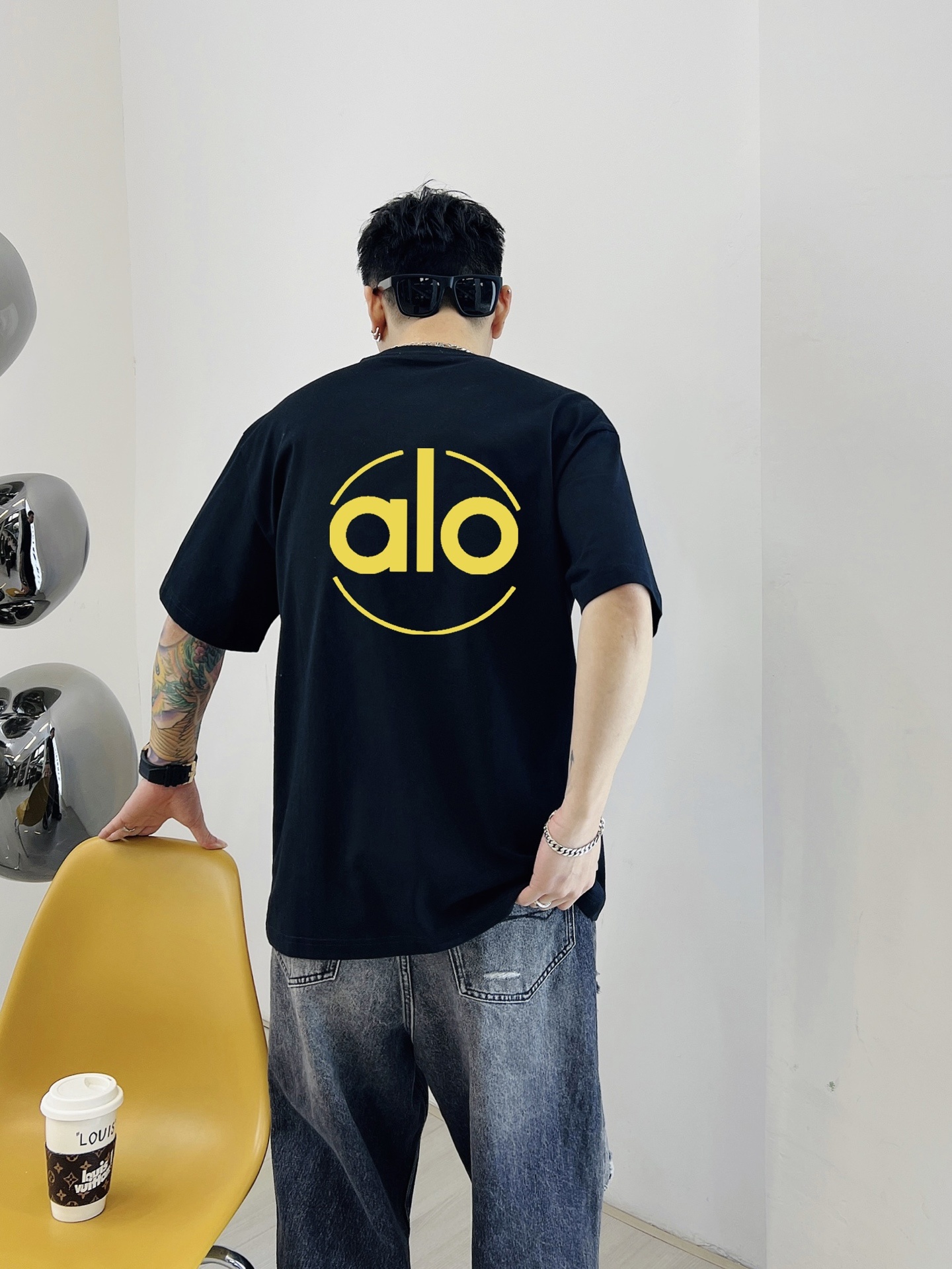         ALO 新款字母印花双层重工短袖T桖 字母图案不管是T
