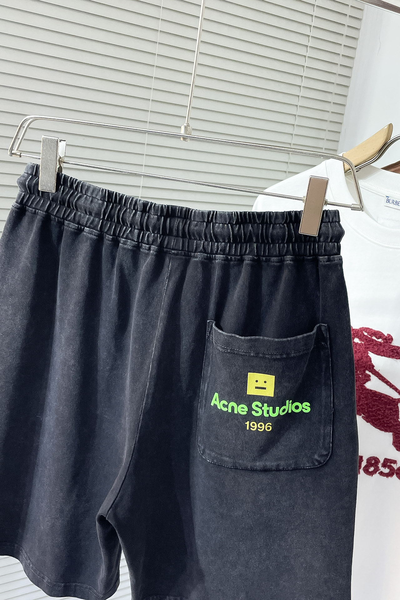 High-End ACNE Shorts 2025: Customized Fabric, Impeccable Detail, High Quality - 图片 8