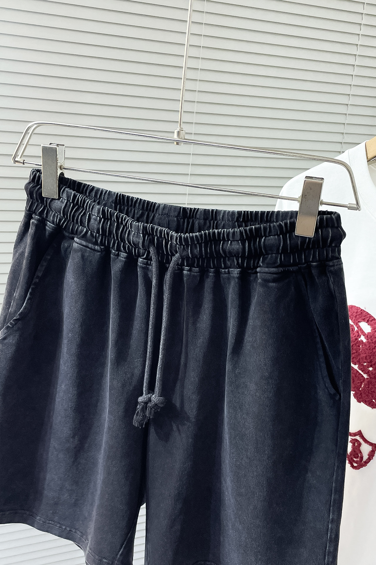 High-End ACNE Shorts 2025: Customized Fabric, Impeccable Detail, High Quality - 图片 3