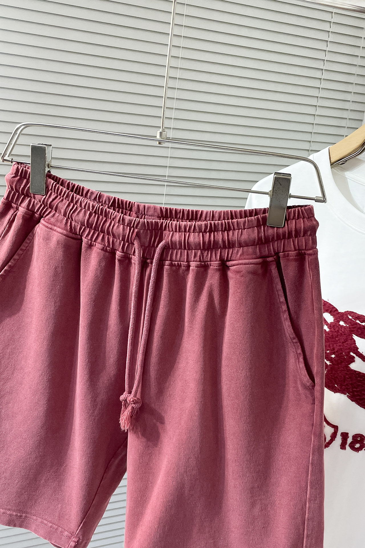 2025s High-End ACNE Shorts: Customized Fabric, Impeccable Detail, High Quality - 图片 3