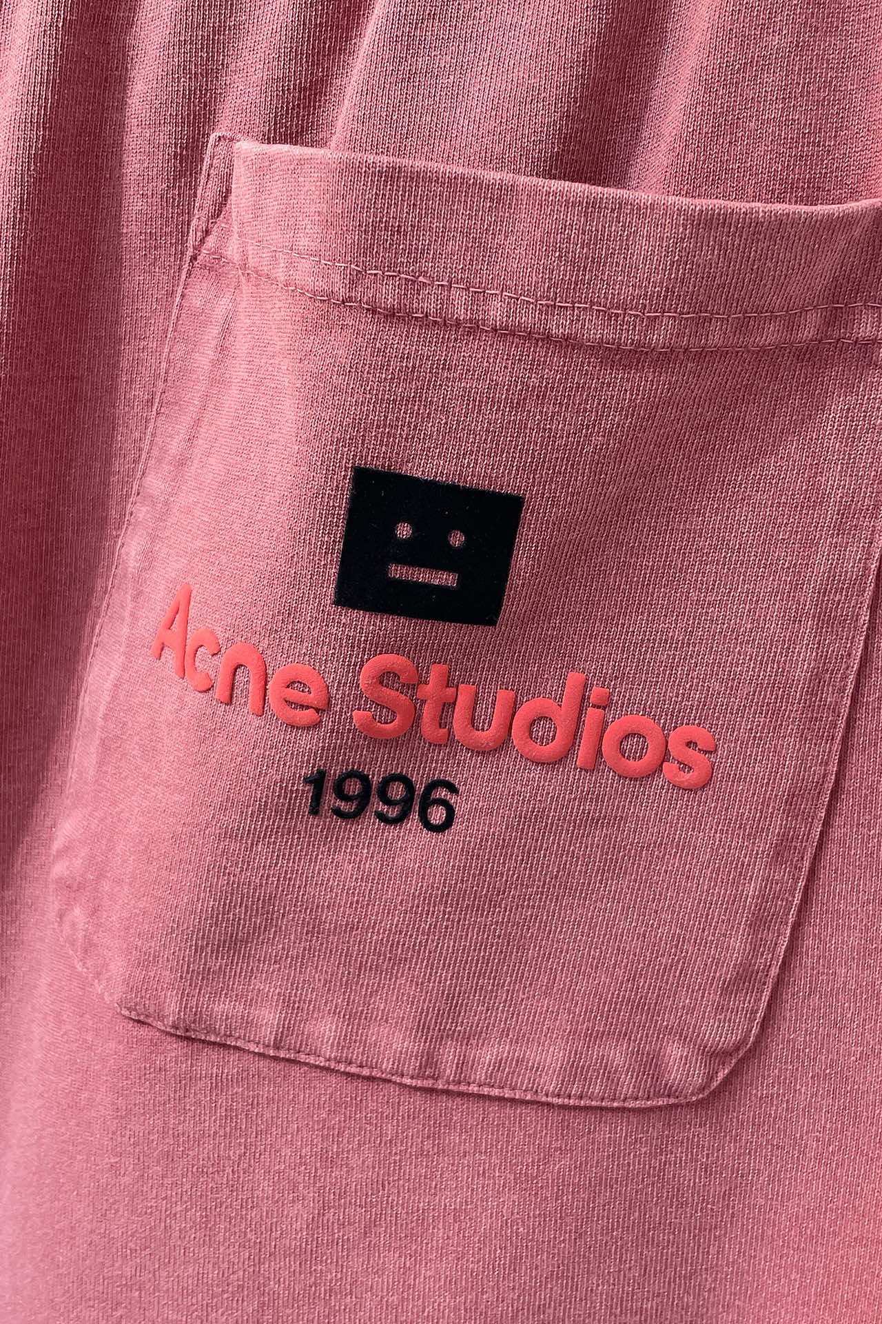 2025s High-End ACNE Shorts: Customized Fabric, Impeccable Detail, High Quality - 图片 9