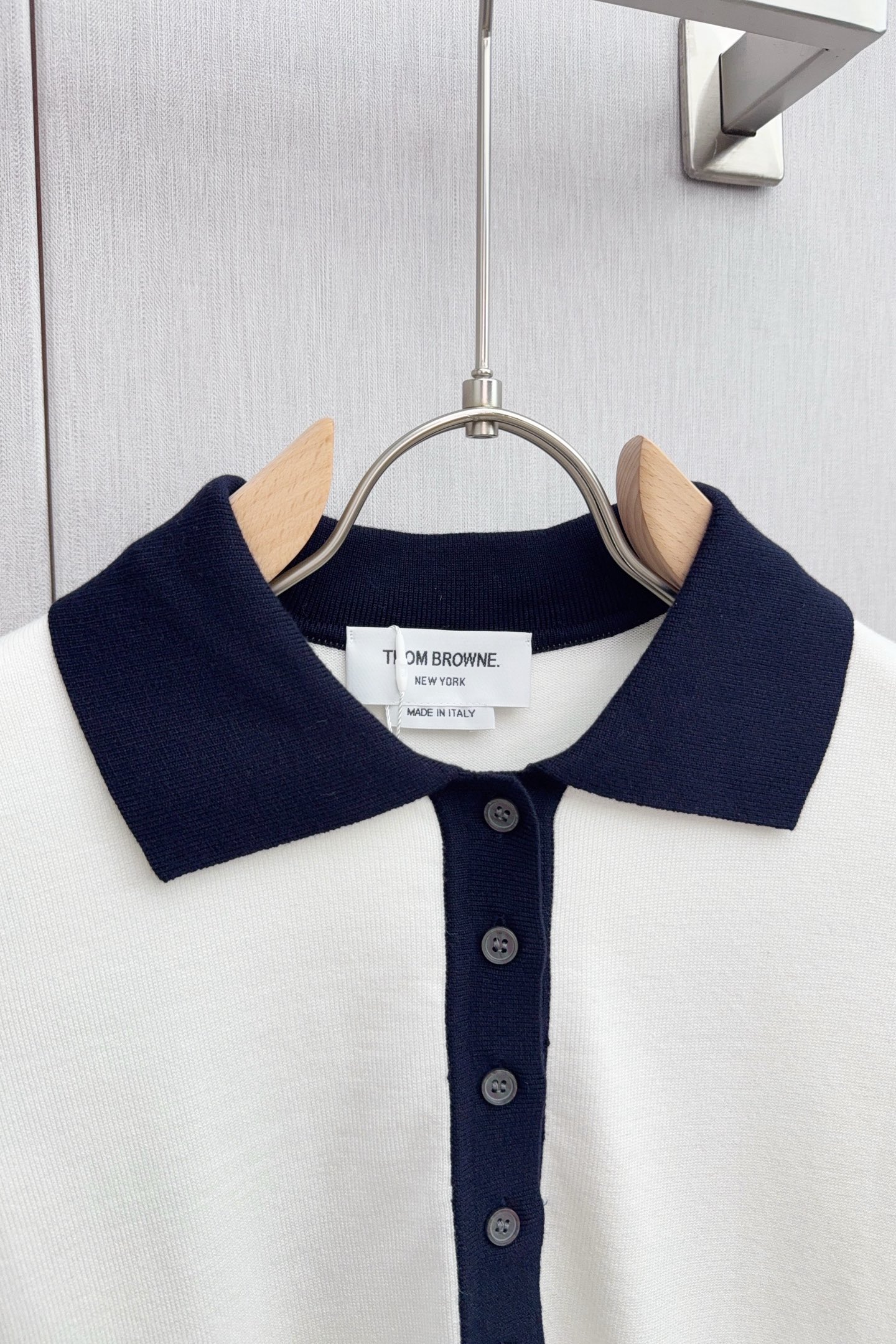 Thom Browne Puppy Tie-In-Colour Bag: Italian-Made, Doggy-Looking Design, High Quality. - 图片 4