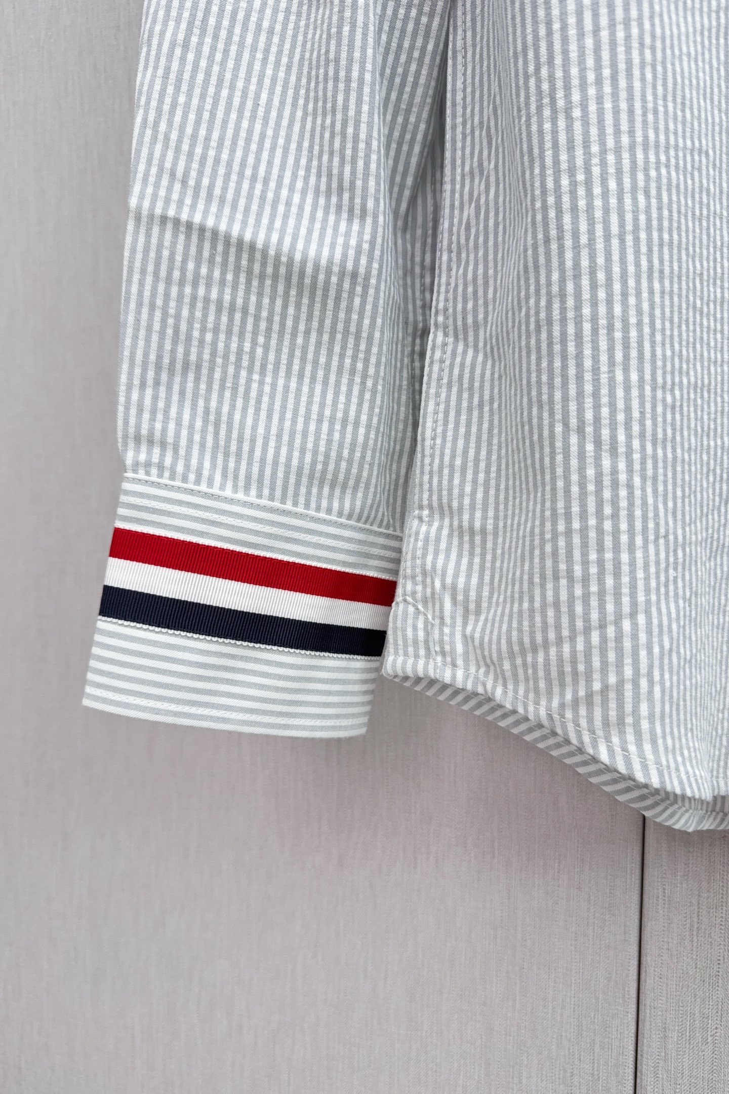New Season Thom Browne Striped Double-Sleeve Oxford Shirts with High-Level Details - 图片 7