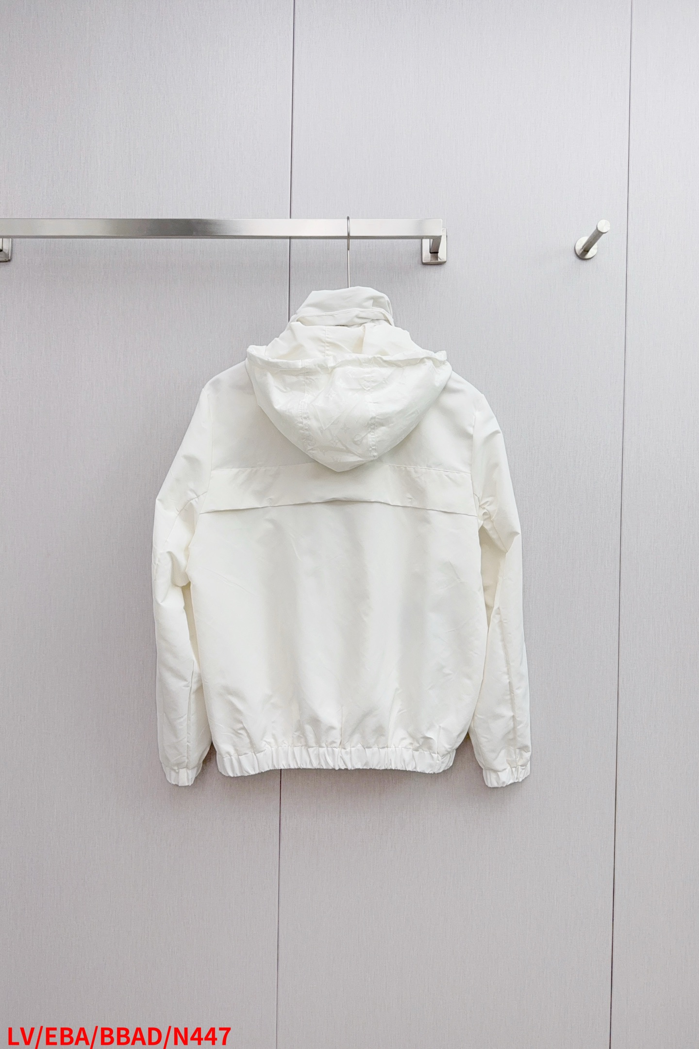 Louis Vuitton 2025 FW Hood Coat with Monogram Details - 图片 2