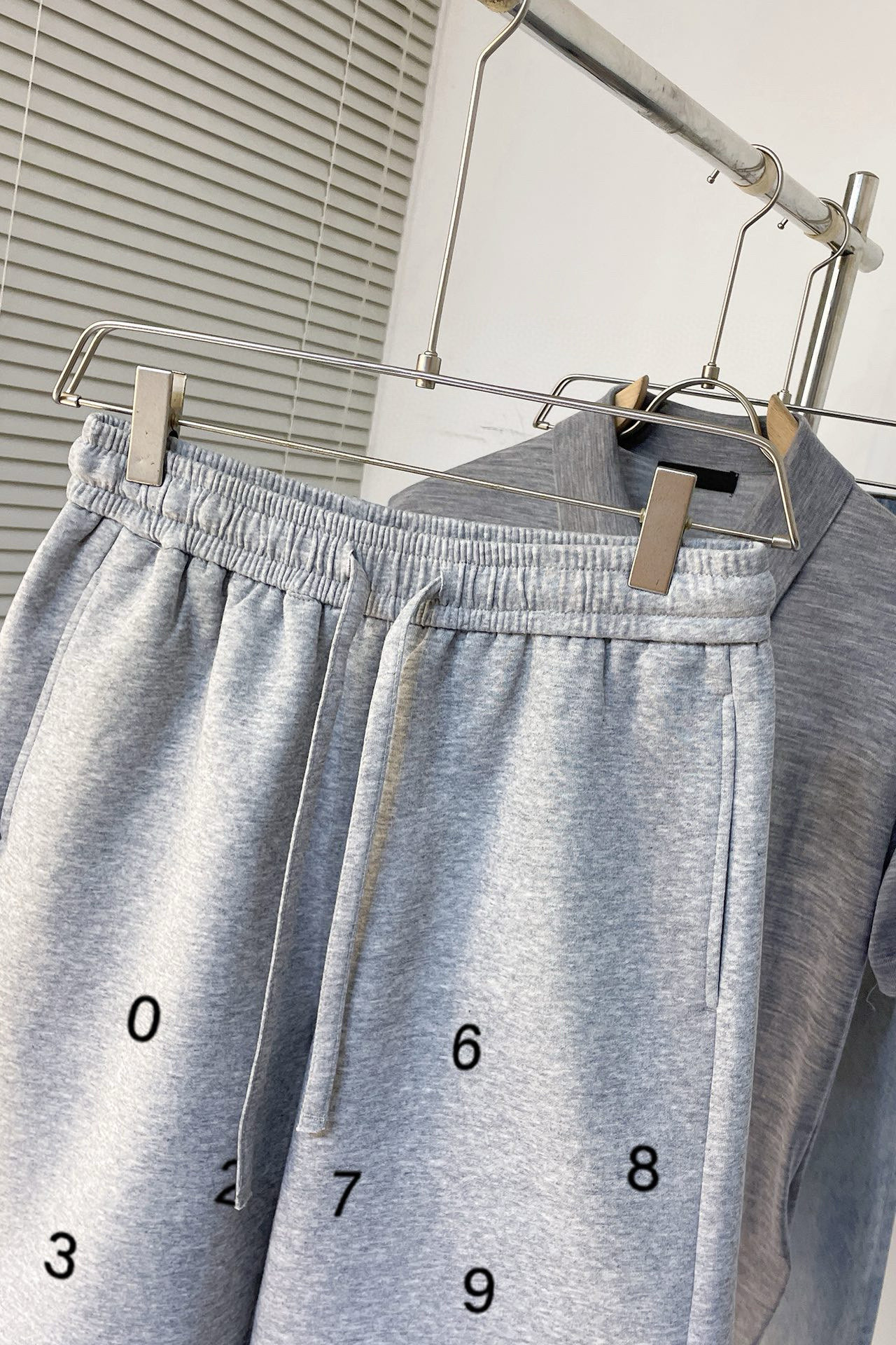 “Modern Attitude Expressed: MAGILA 25 Spring and Summer Shorts Review” - 图片 3