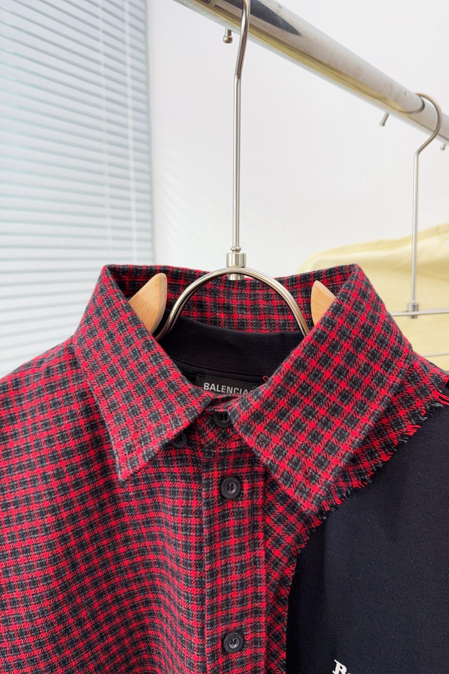 BALENCIAGA men T217 BALENCIAGA — photo 4