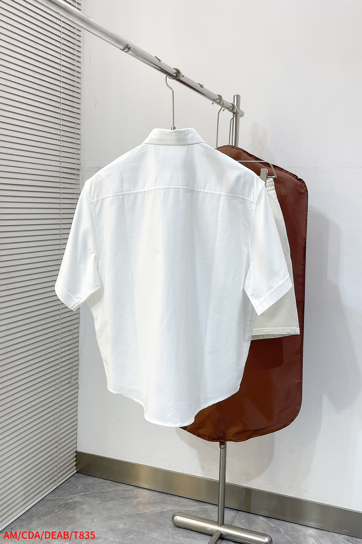 Alternative view of T-Shirt T835 09813
