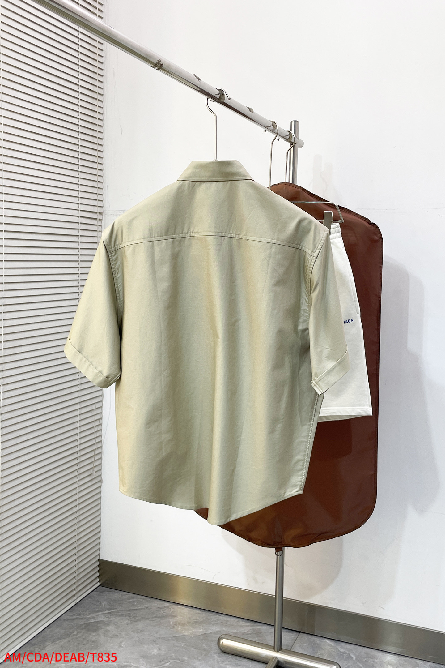 Alternative view of T-Shirt T835 09815