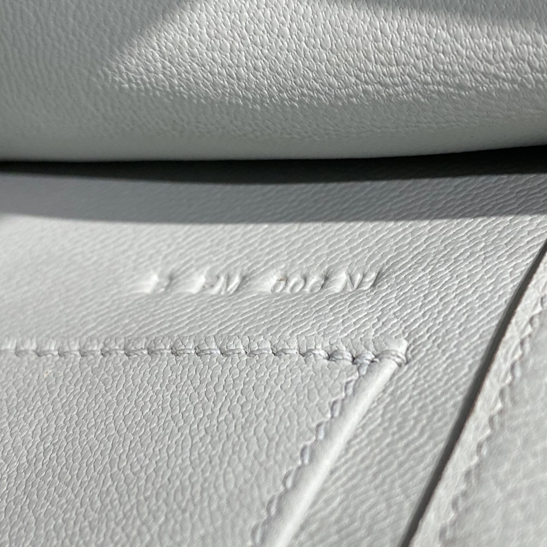 路易威登 Louis Vuitton 高定典藏名品高定成衣时装外套连衣裙衬衫T恤 #85AE8597 8