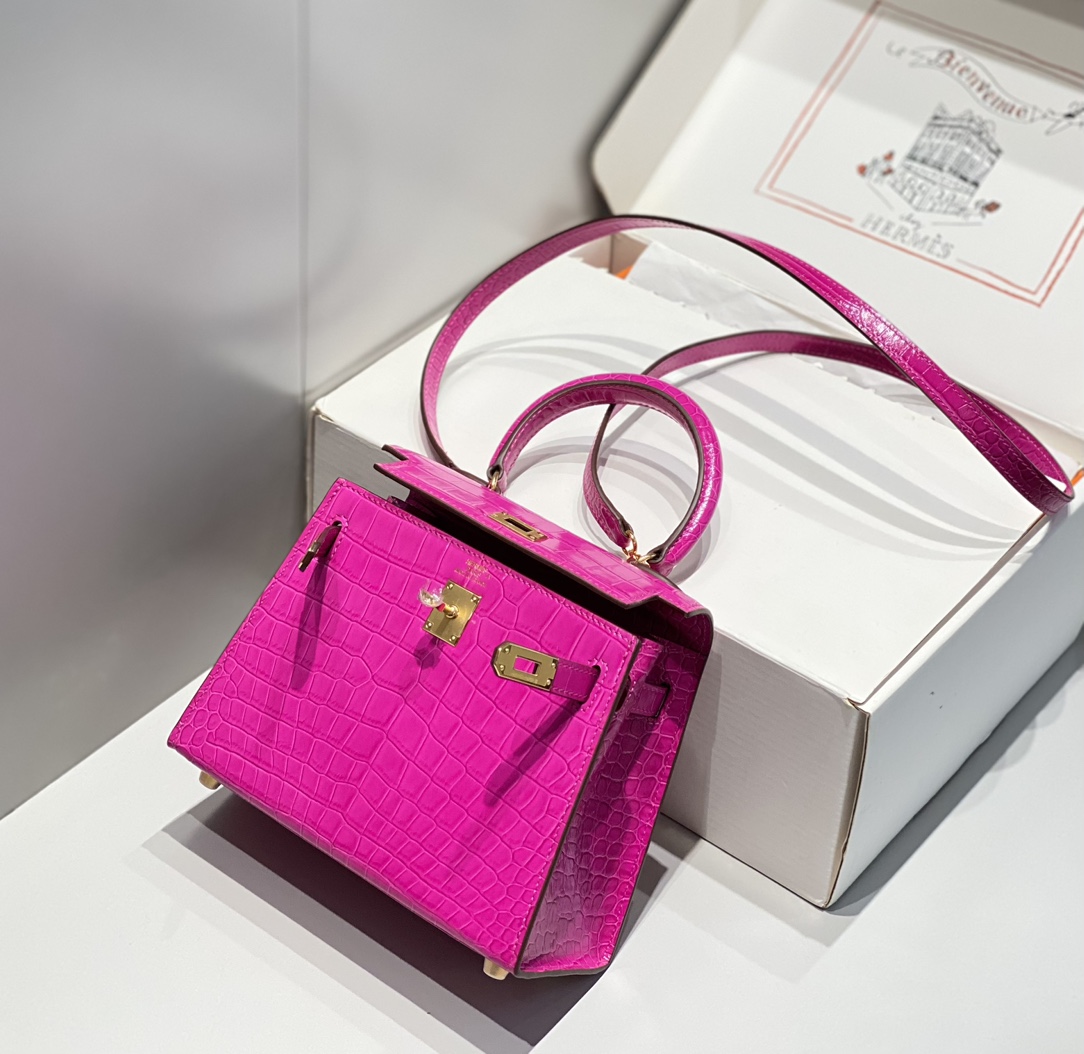 Hermès Luxury Handbag Collection 4