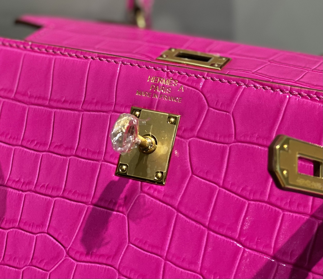 Hermès Luxury Handbag Collection 7