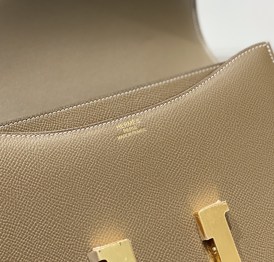 Hermès Luxury Handbag Collection 6