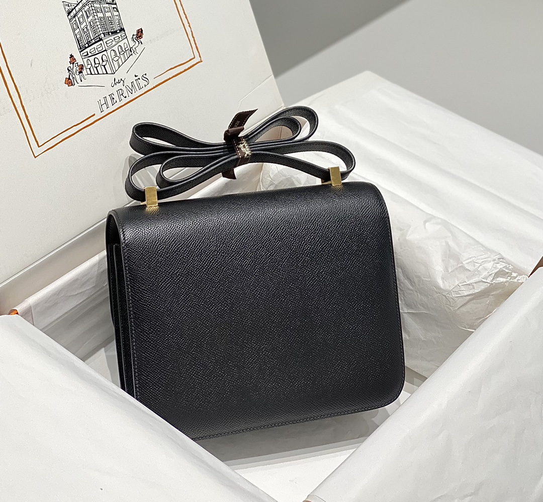 Hermès Luxury Handbag Collection 3