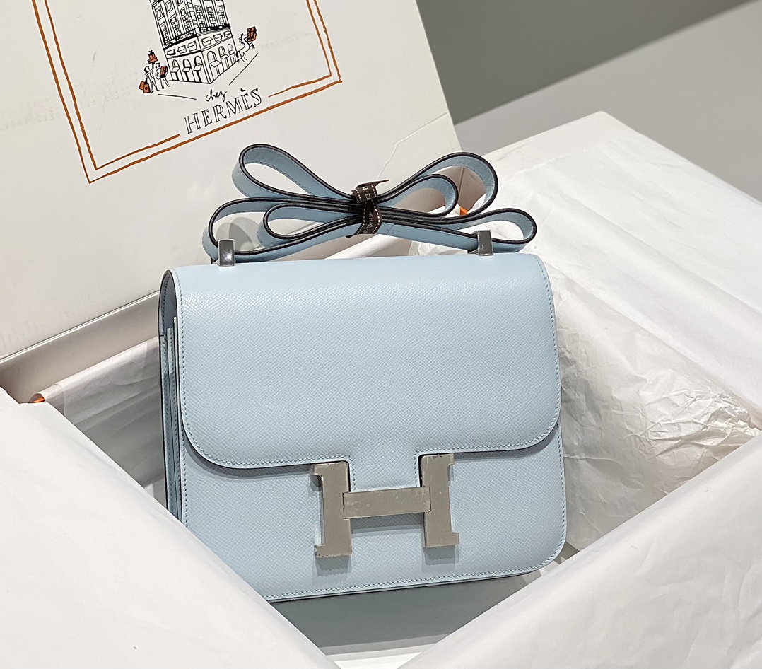 Hermès Luxury Handbag Collection 3
