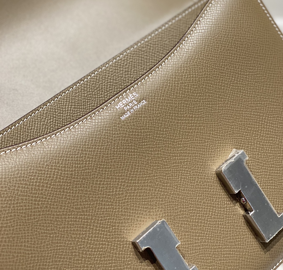 Hermès Luxury Handbag Collection 6
