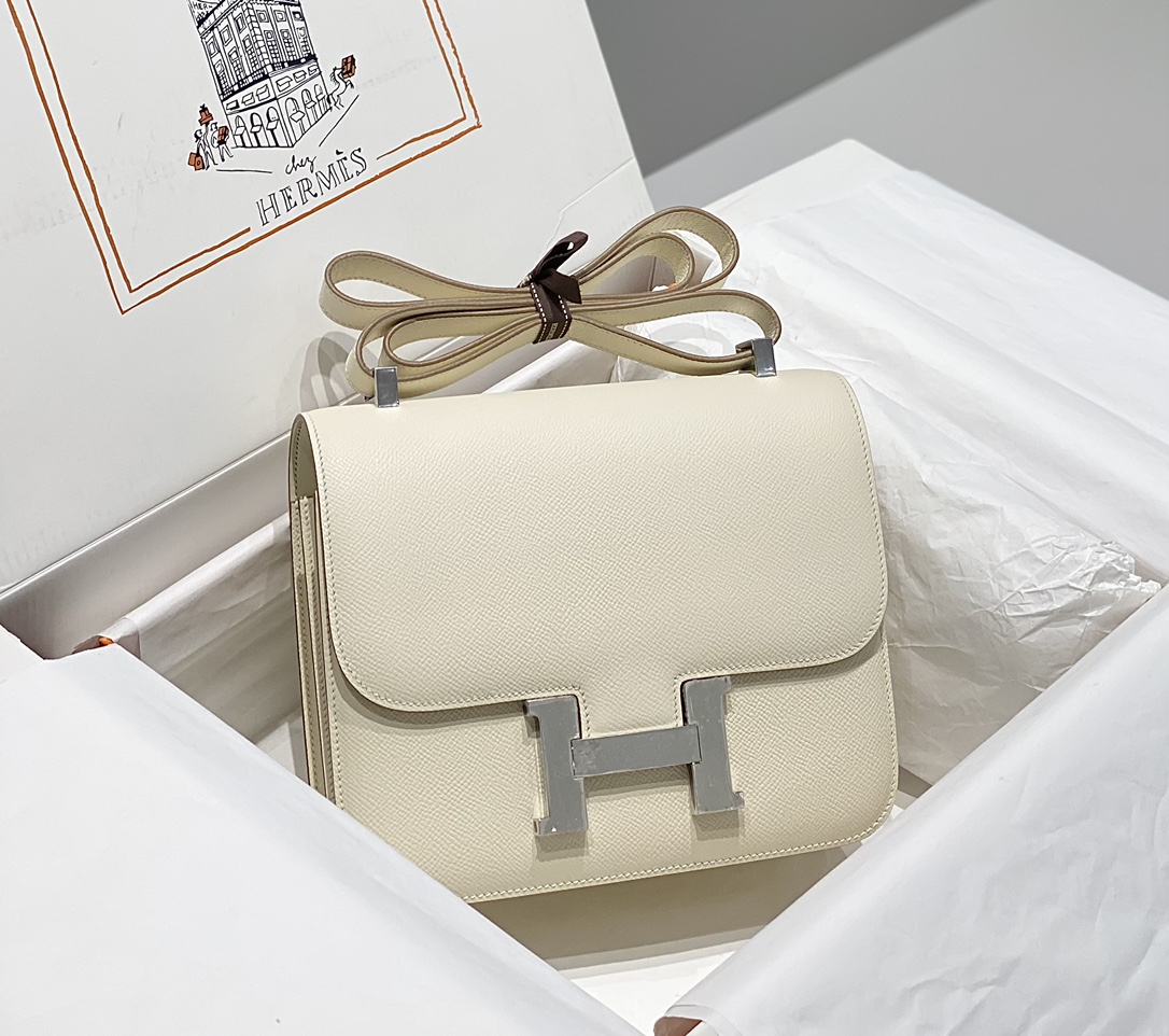 Hermès Luxury Handbag Collection 3