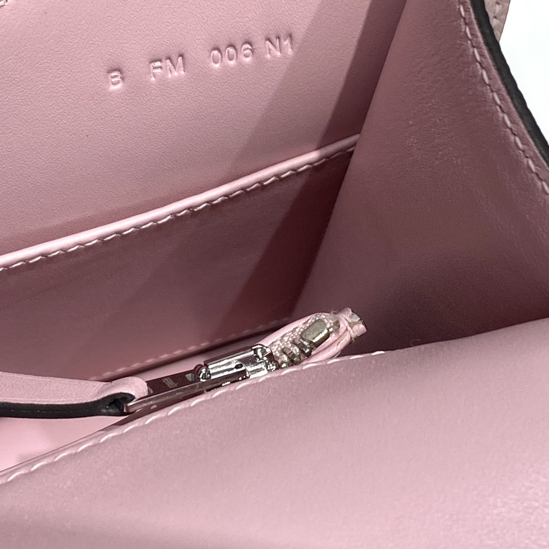 Hermès Luxury Handbag Collection 8