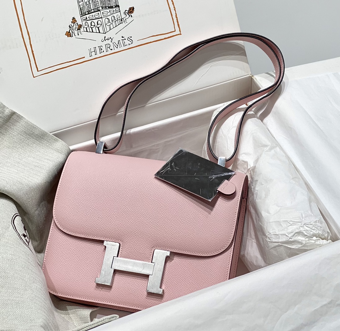 Hermès Luxury Handbag Collection 4