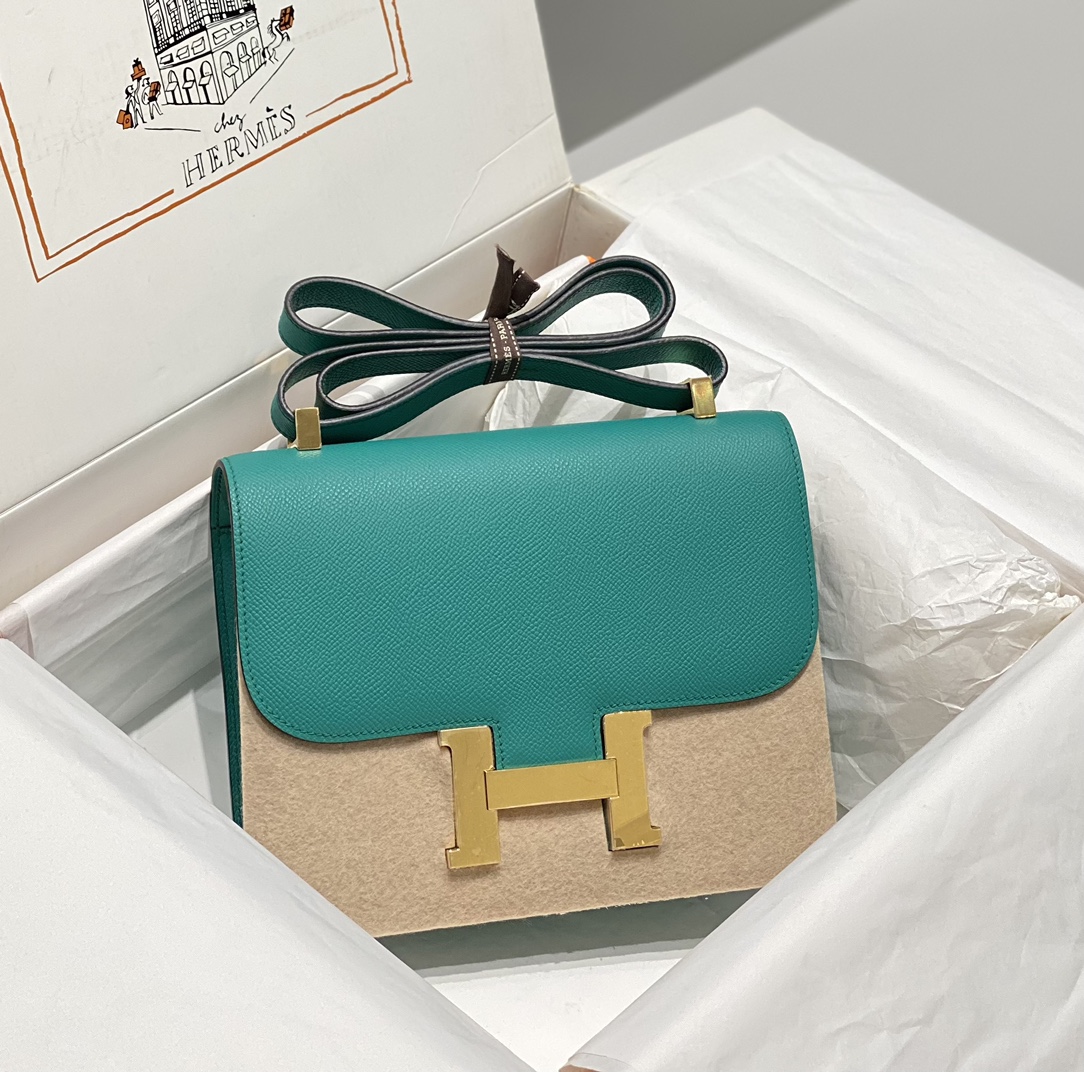 Hermès Luxury Handbag Collection 3