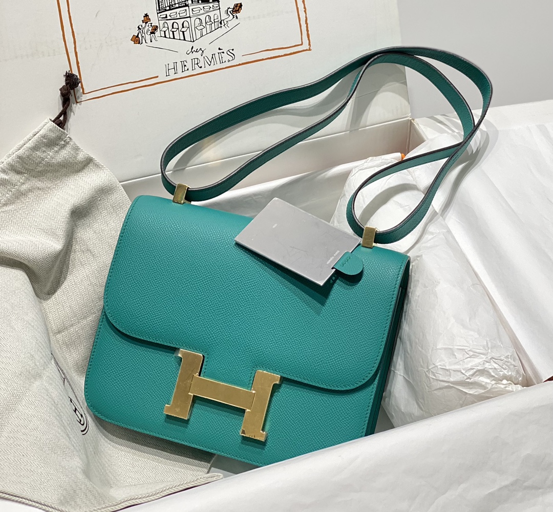 Hermès Luxury Handbag Collection 4