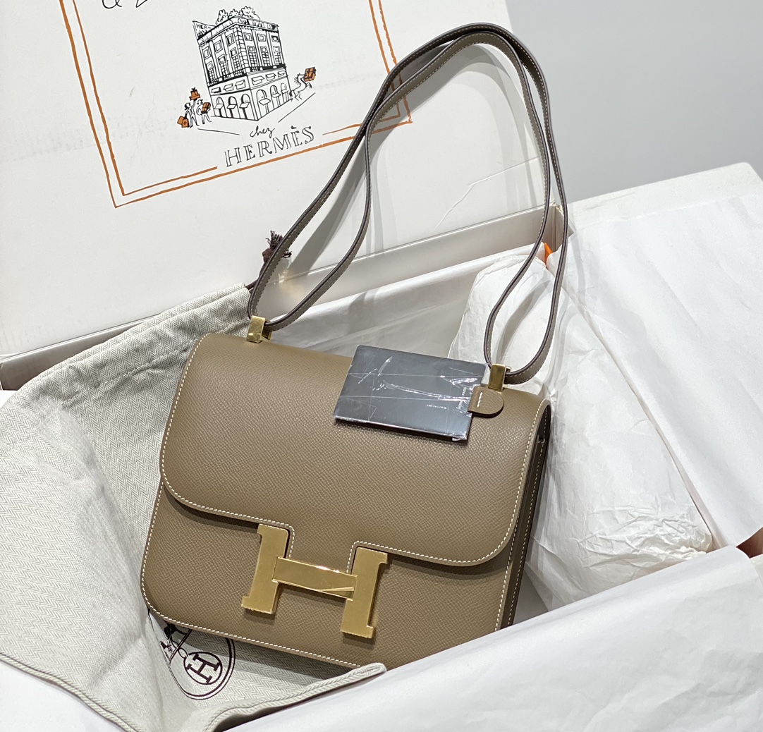 Hermès Luxury Handbag Collection 4