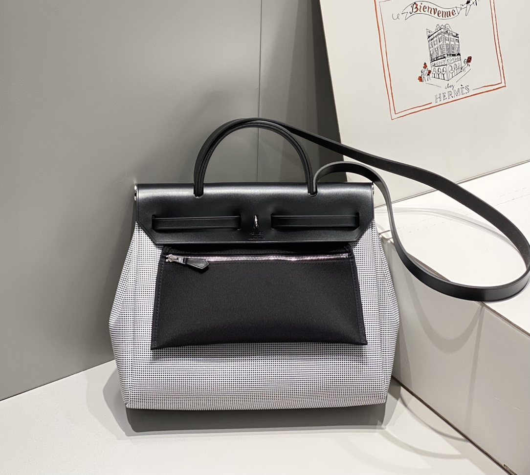 Hermès Herbag Zip 31 Black and White Small Checkered Design Handbag 5 i1711202586 1570 4