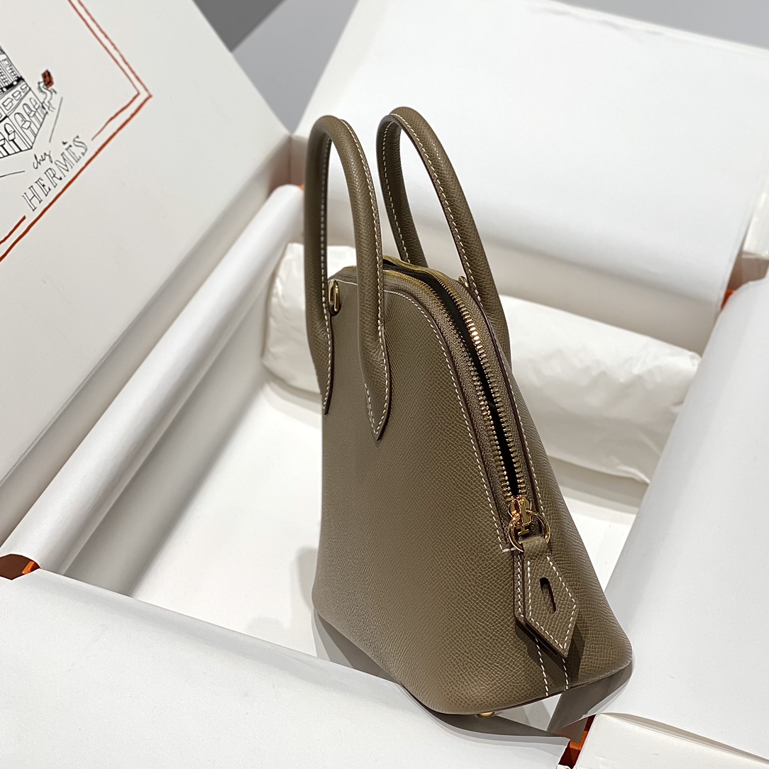 Hermès Bolide 25 Handbag: Epsom Leather, Gold Hardware, Elephant Gray 4 i1731851834 6075 0