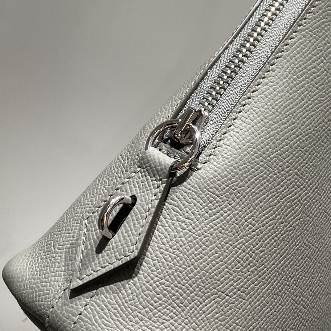 Hermès Bolide 25cm Bag - Étoupe Grey, Silver Hardware, Epsom Leather 6 i1731918892 5816 6