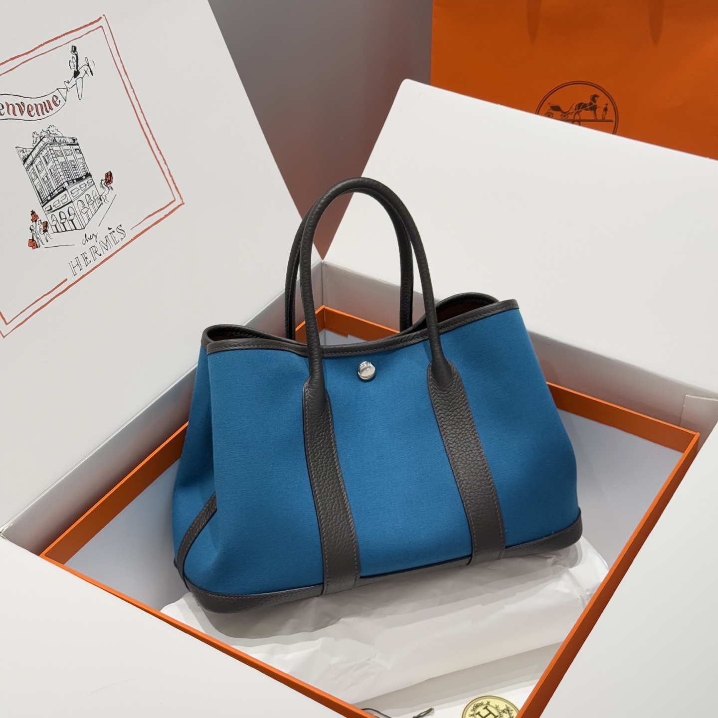 Hermès Garden Party 30 Blue & Black Tote Bag | Summer Casual Style 2 i1744860291876 2524 0 0
