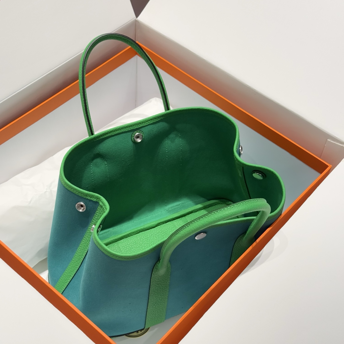 Hermès Garden Party 30 Bamboo Green and Imperial Green Tote Handbag 10 i1745204553829 1968 0 8