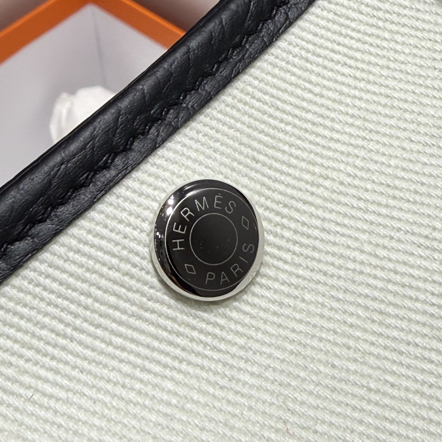 Hermès Garden Party Tote Bag Wool White and Black Leather 30cm 5 i1745204614758 7692 0 3