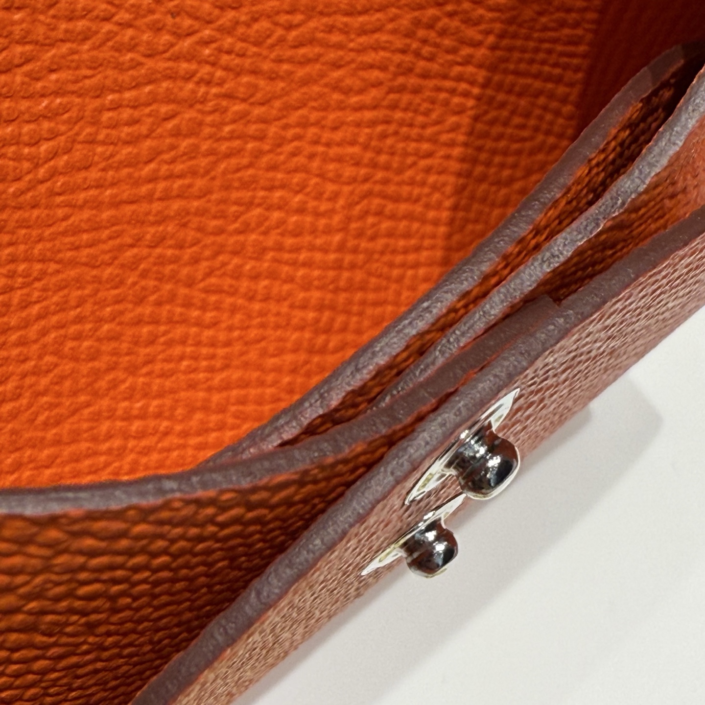 Hermès Calvi Duo Card Holder Epsom Leather - Chic and Functional Wallet 7 i1745654253606 3030 0 5