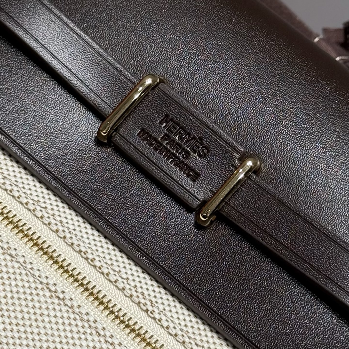 Hermès Mini Herbag 20Cm Handbag - Timeless Elegance in Ebony & Gold 5 i1746796600532 5364 0 4