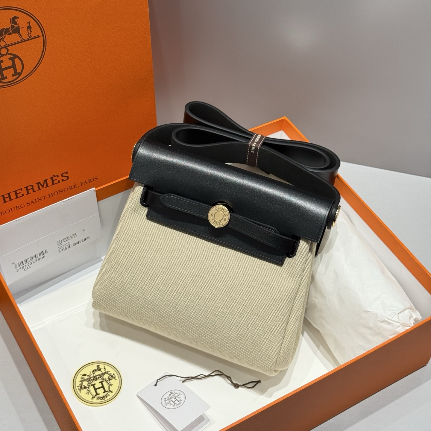 Hermès Mini Herbag 20cm Crossbody Bag - Chic & Compact Design 2 i1746796610106 7509 0 0