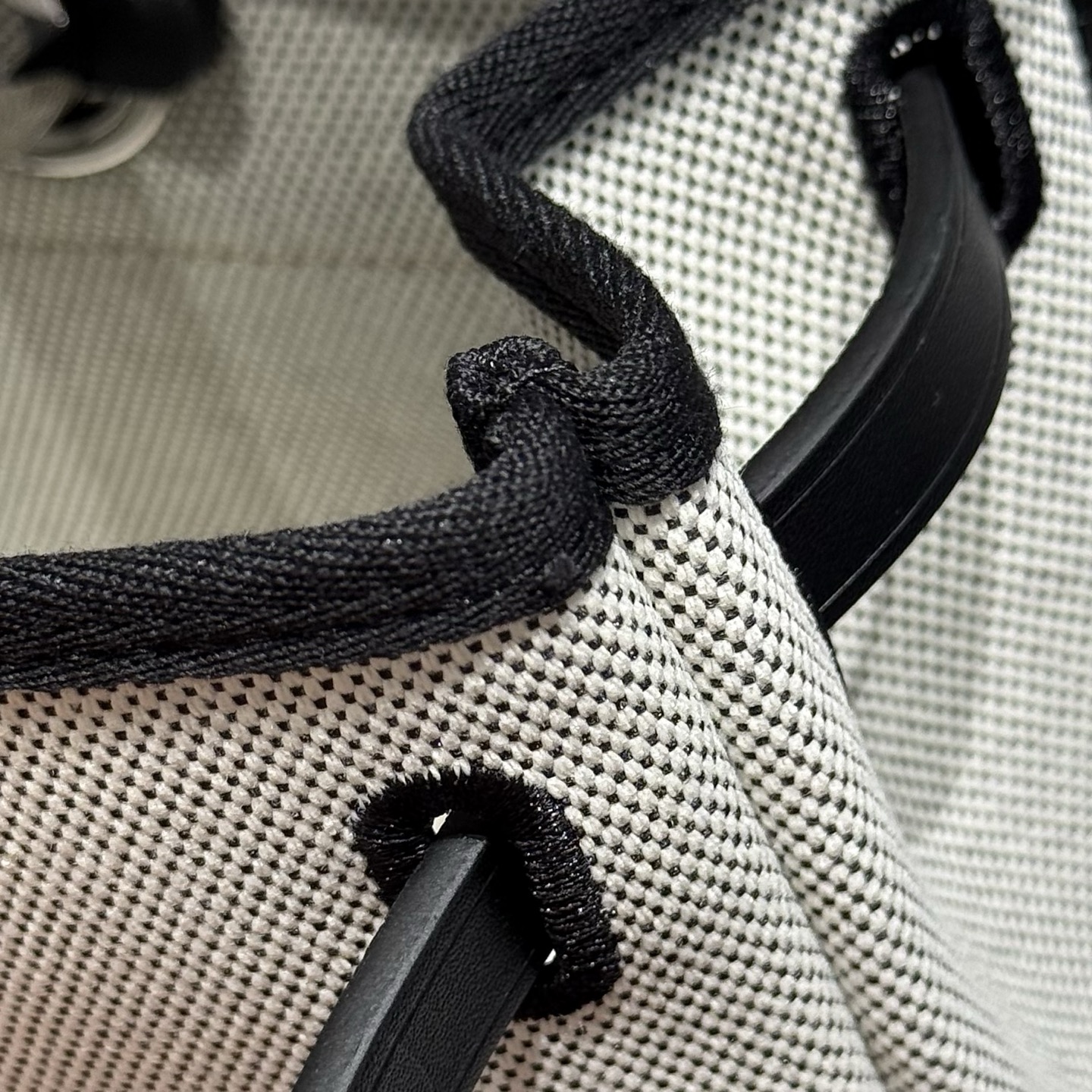 Hermès Mini Herbag Panda Color Black and Silver 20cm Crossbody Bag 8 i1747138853005 5293 0 7