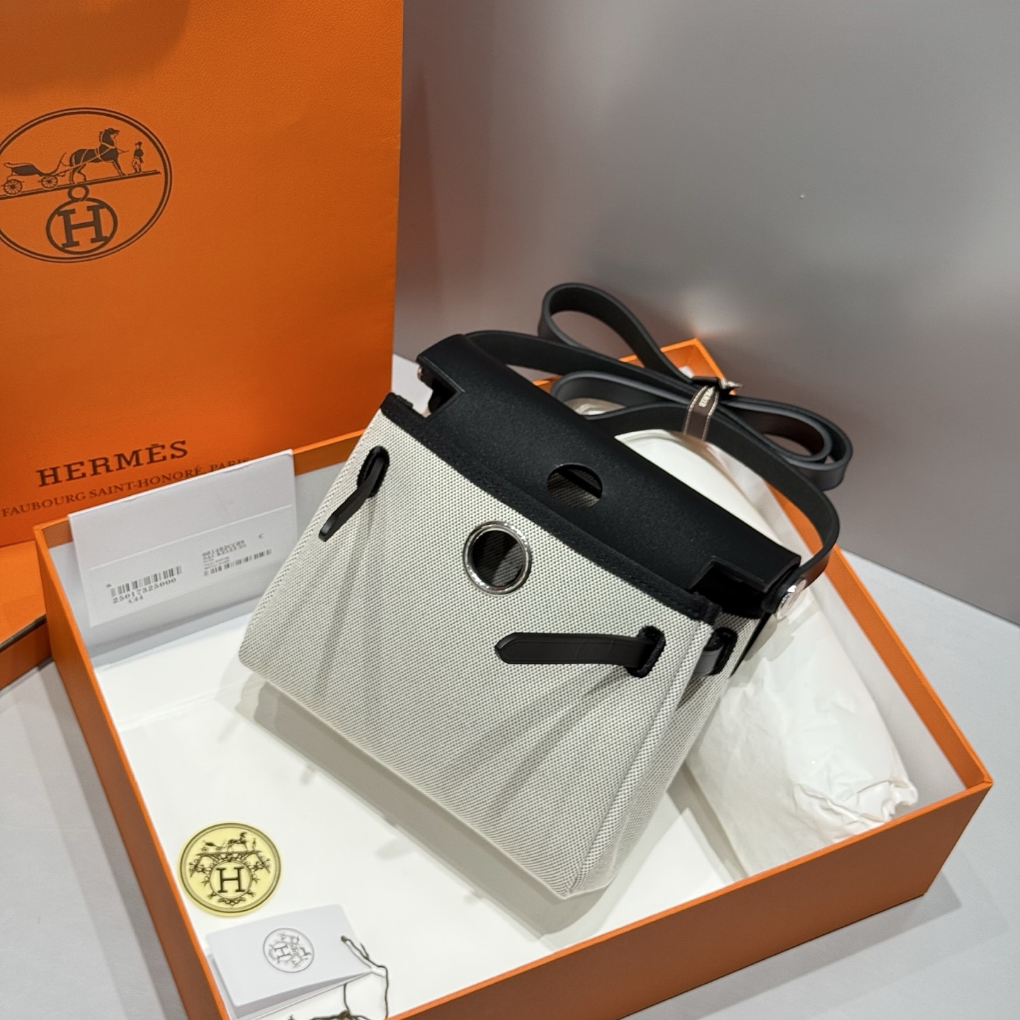 Hermès Mini Herbag Panda Color Black and Silver 20cm Crossbody Bag 3 i1747138853033 2674 0 2