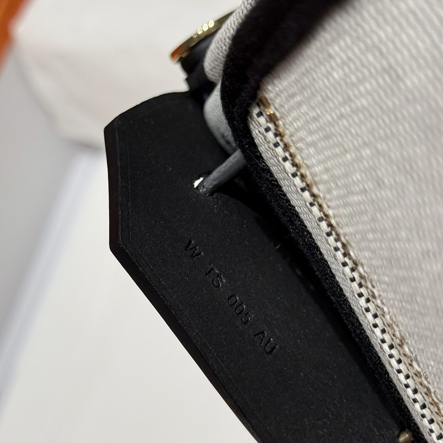 Hermès Mini Herbag 20cm: Chic Panda-Colored Crossbody Bag with Gold Hardware 9 i1747138915744 1495 0 7