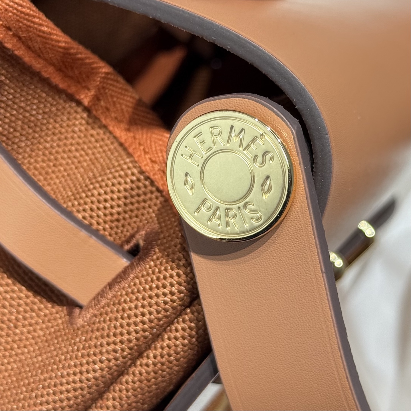 Hermès Mini Herbag 20cm Gold Brown Gold Hardware Crossbody Bag 7 i1747138974042 1953 0 5