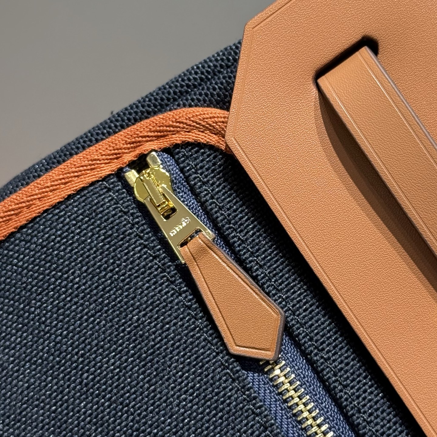 Hermès Herbag 20 CM Midnight Blue/Gold Hardware, Crossbody Bag 6 i1747139110163 60 0 5
