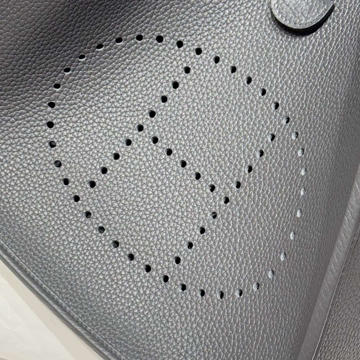 Hermès Evelyne 29 Graphite Gray TC Leather Crossbody Bag, Brand New 7 i1753846099467 5988 0 6