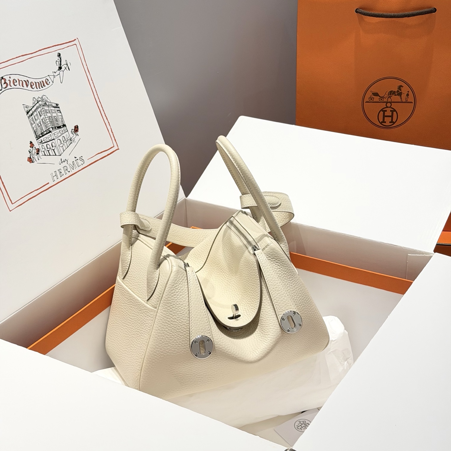 NO:699751,- Color - Milkshake White Imported from Germany Hand-sewn Size, Hermes, hermes, Hermes,19860909-  颜色- 奶昔白  德国进口  手工缝制  尺寸,爱马仕,hermes,Hermes,,Bag