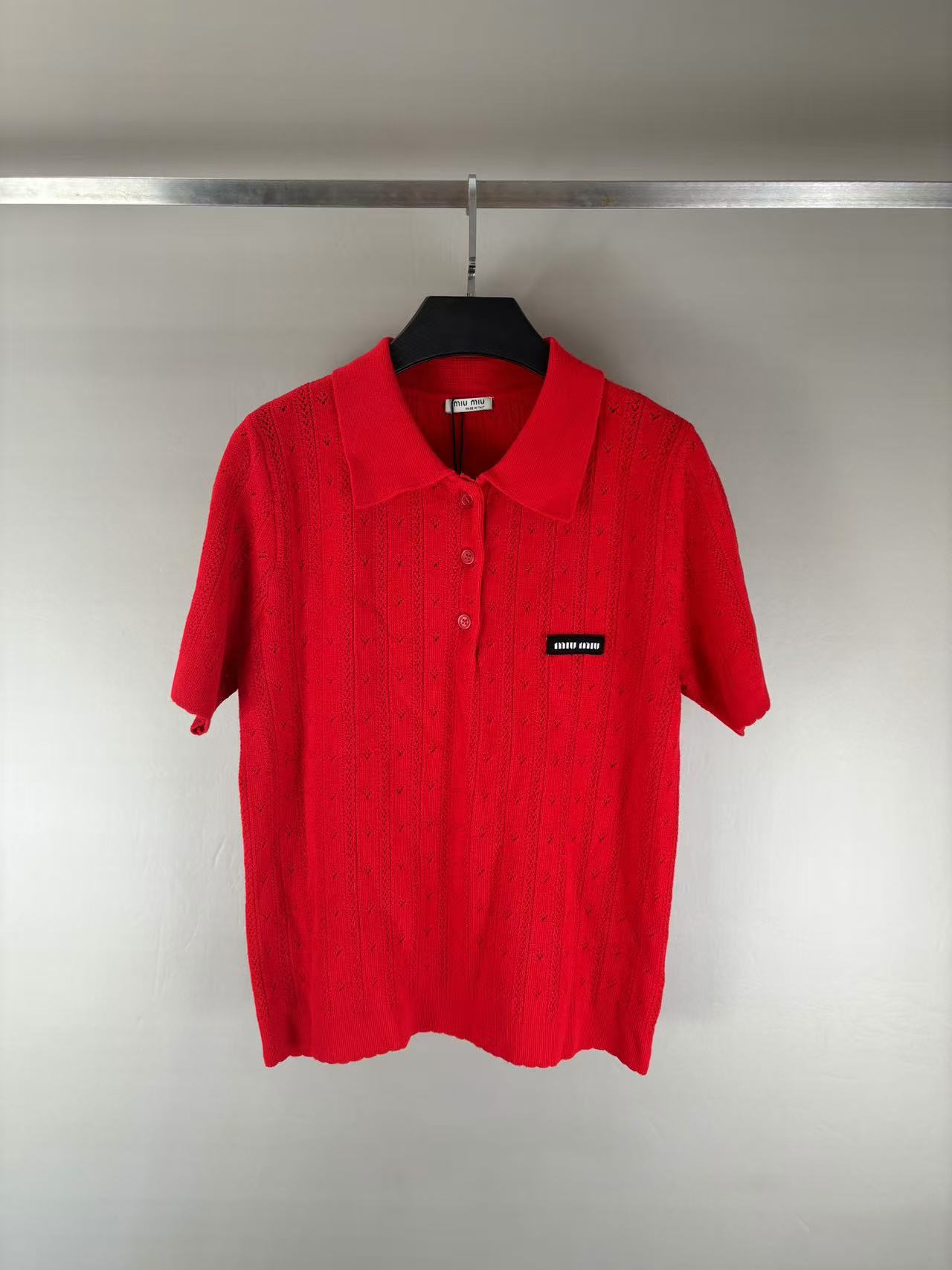 NO:311444,MIUMI* 2025 Recommended hot new styles, anti-collar hollow knitted short sleeves, wool SML, miumiu, T-shirt, alexander wang19860909MIUMI* 2025 推荐爆款新款 反领镂空针织短袖,羊毛 码数SML,,miumiu,T-shirt,alexander wang,Women's clothing